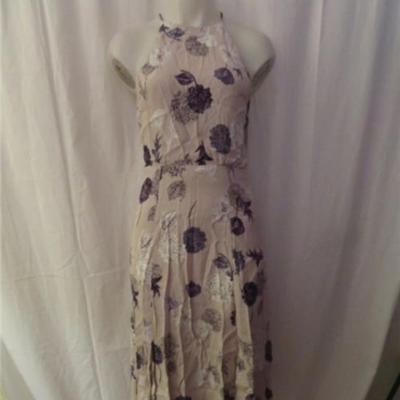 ASTR Grey Multi Floral Midi Dress - Picture 2 of 5